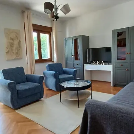 Olive Tree Apartmán
